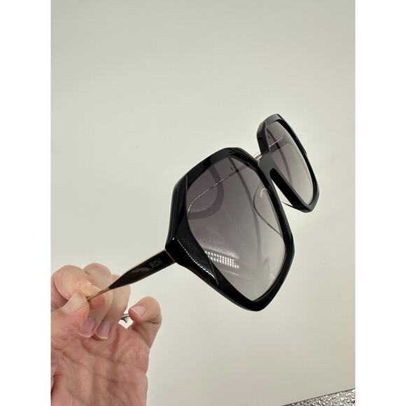 MCM 700SA 001 Black 60 Eye Designer Luxury Womens Oversize Sunglasses Sunnies main image 3
